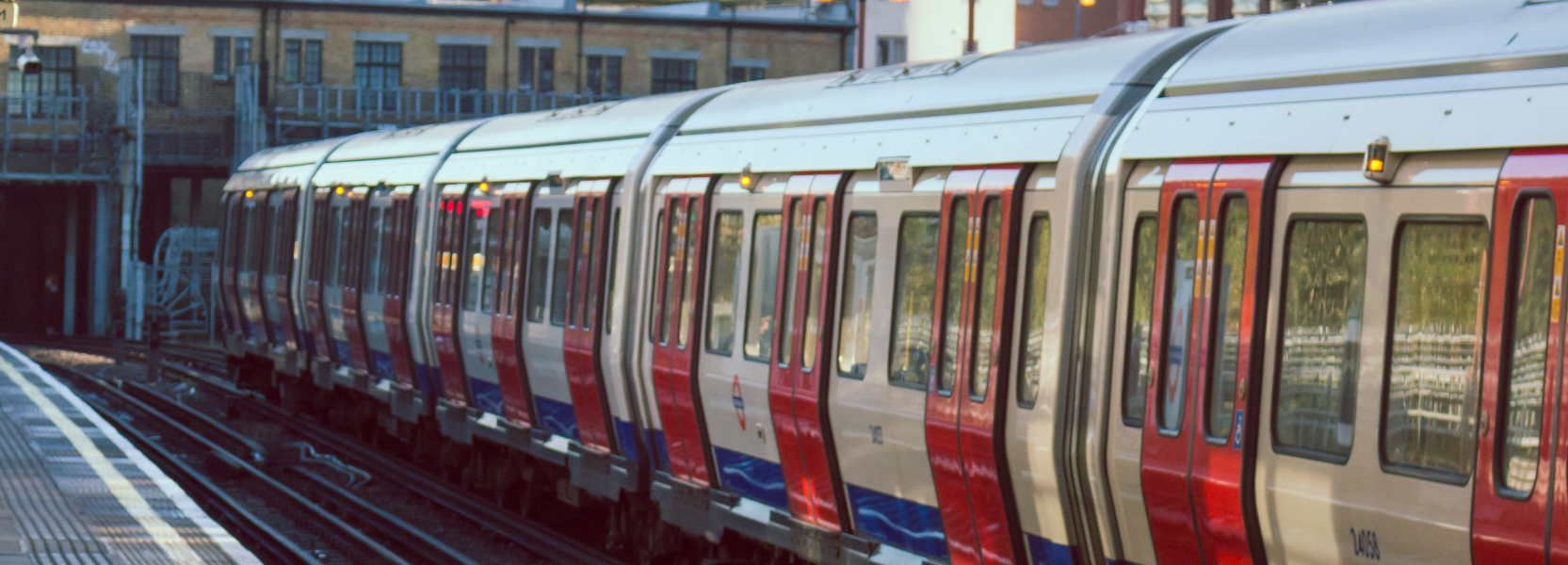 Train london station